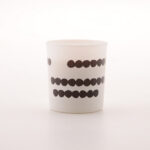 335478-03 Kaars in glas stippen zwart/wit