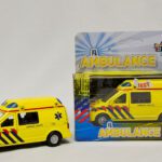 510643 Kids Globe Ambulance Die Cast pull back met L/G