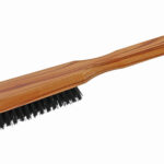 Kledingborstel met steel