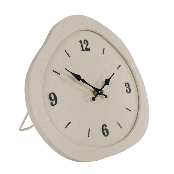 Klok Aukje crème metaal 25x24x2cm