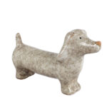 Sculptuur Teckel beige aardew 14,5x4,5x9,5cm